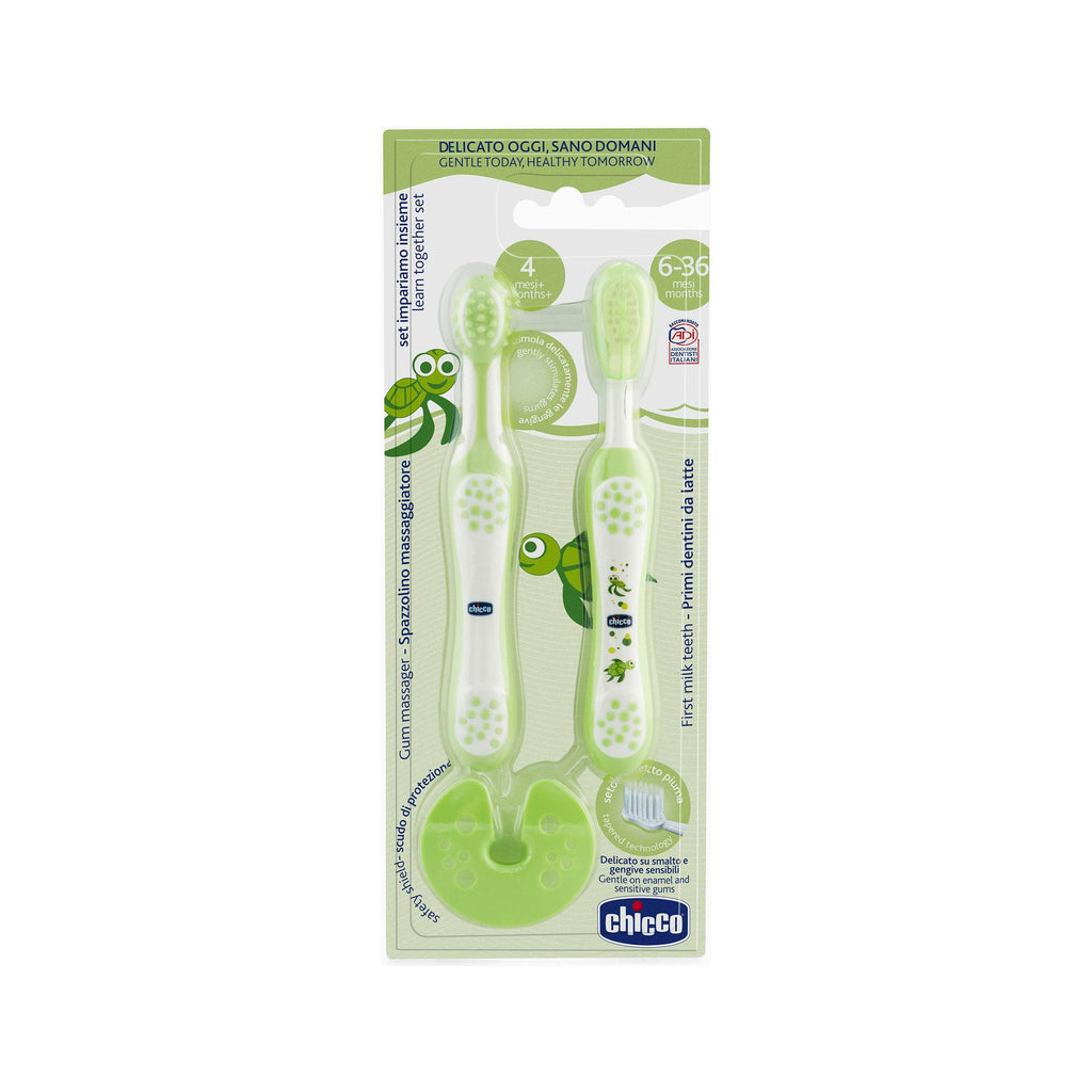 Chicco Learn Together Set Oral Care (4m+) (Gum Massager And Toothbrush)