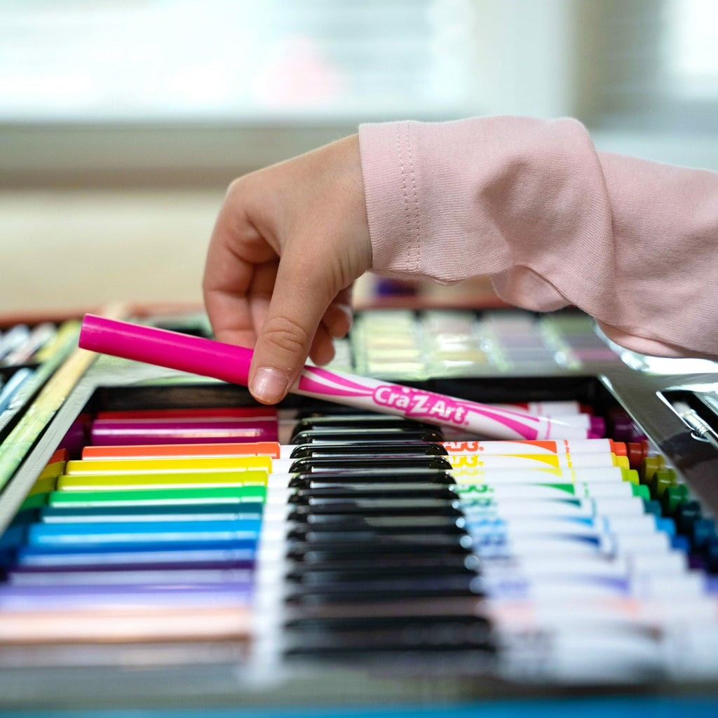 Cra-Z-Art Creative Art Center - 145 pcs Multicolor Age- 4 Years & Above
