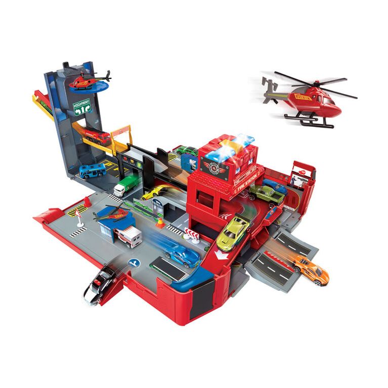 Dickie Fold-Out Fire Truck and Garage Playset (203719005)  Age-3 Years & Above