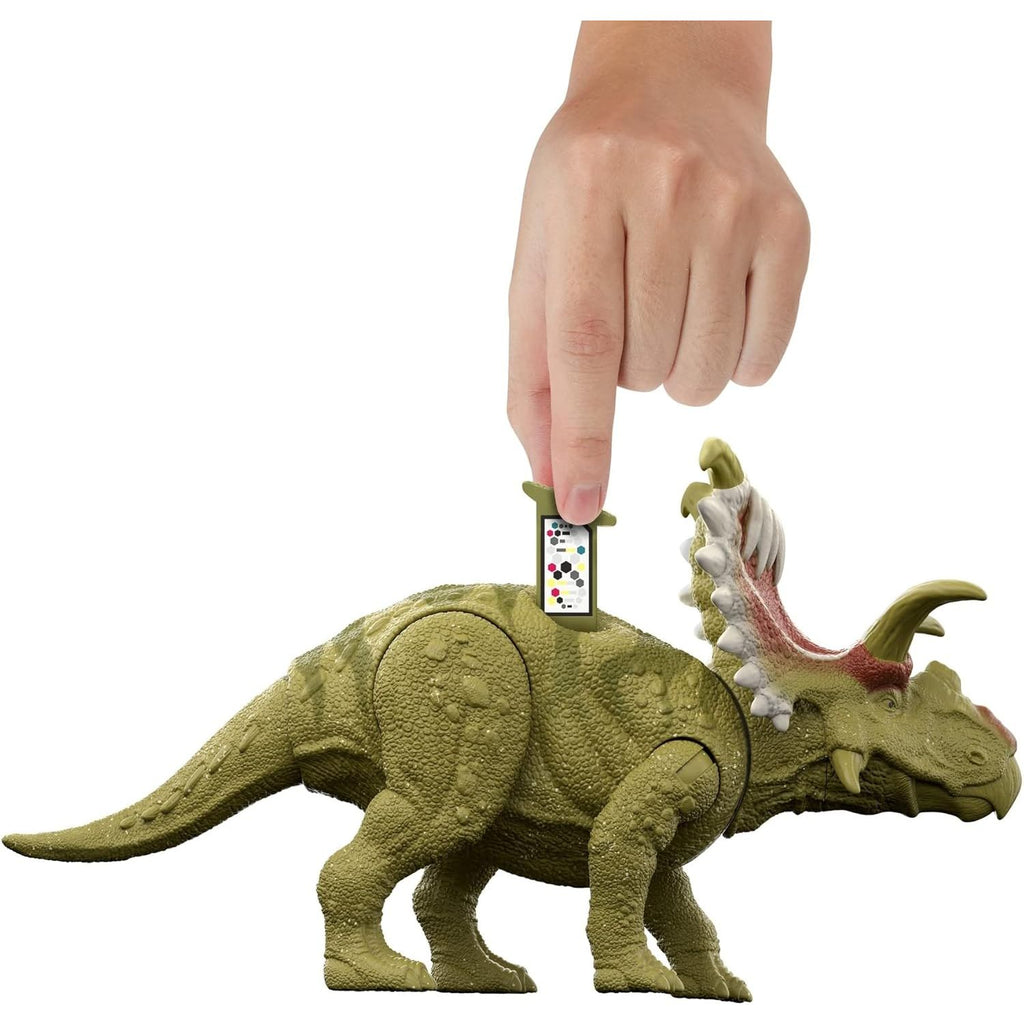 Mattel Jurassic World Legacy Collection (Kosmoceratops) Age- 4 Years & Above