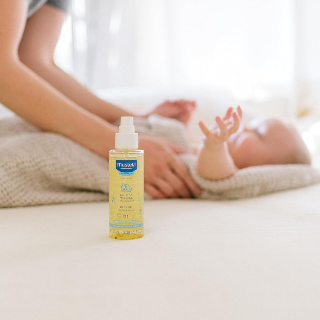 Mustela Baby Moisturizing Oil for Massage with Natural Avocado, Pomegranate & Sunflower Oil 100 Ml Age- Newborn & Above