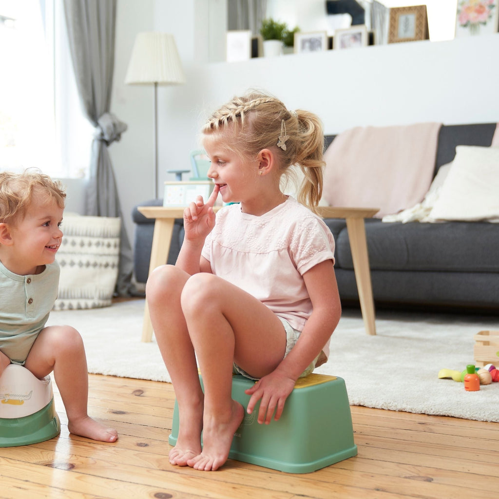 Badabulle Non-Slip Infant Step Stool Green/Yellow Age- 18 Months & Above